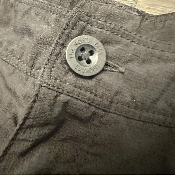 The North Face Mid Length Rip Stop Shorts Black Size 4 - Picture 2 of 10